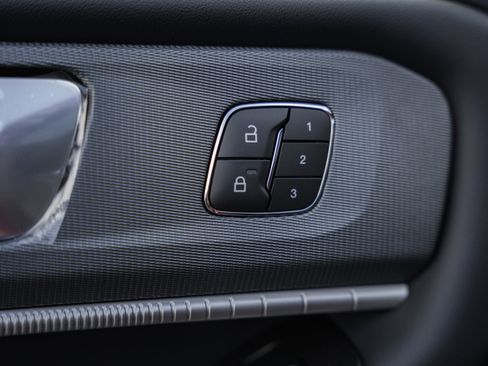 New 2026 Ford Explorer ST-Line w/ ST-Line Street Pack image 82