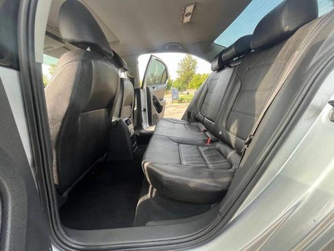 Used 2012 Volkswagen Jetta SE image 9