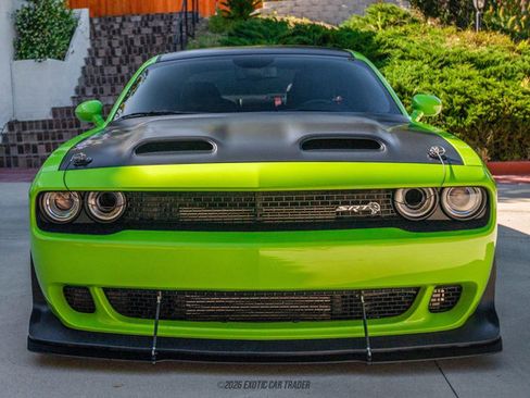 Used 2019 Dodge Challenger SRT Hellcat Redeye RWD image 11