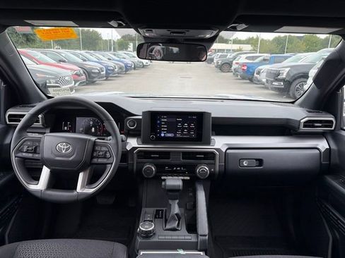 Used 2026 Toyota 4Runner SR5 AWD/4WD image 23