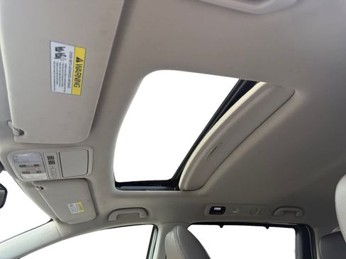 Used 2015 Honda Odyssey EX-L image 4