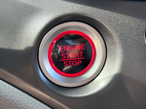 Certified 2018 Honda Ridgeline RTL image 28