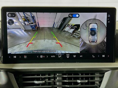 New 2026 Ford Explorer ST-Line w/ ST-Line Street Pack image 15