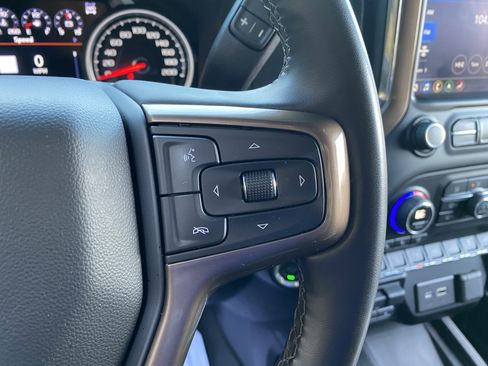 Used 2023 Chevrolet Silverado 3500 High Country image 21