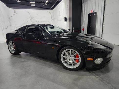 Used 2004 Aston Martin Vanquish RWD image 4
