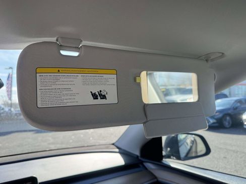 Used 2024 Tesla Model Y Performance image 26