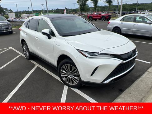 Used 2021 Toyota Venza Limited w/ Advanced Technology Package AWD/4WD image 2