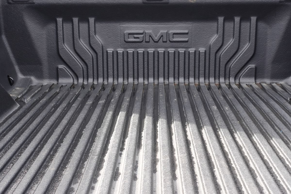 Used 2024 GMC Sierra 1500 Elevation AWD/4WD image 13