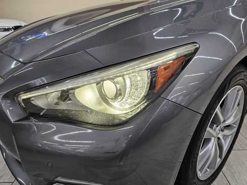 Used 2016 INFINITI Q50 3.0t Premium w/ Driver Assistance Package image 11