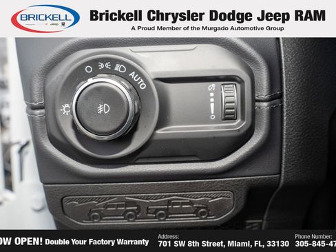 New 2025 Jeep Wrangler Unlimited Rubicon 392 image 28