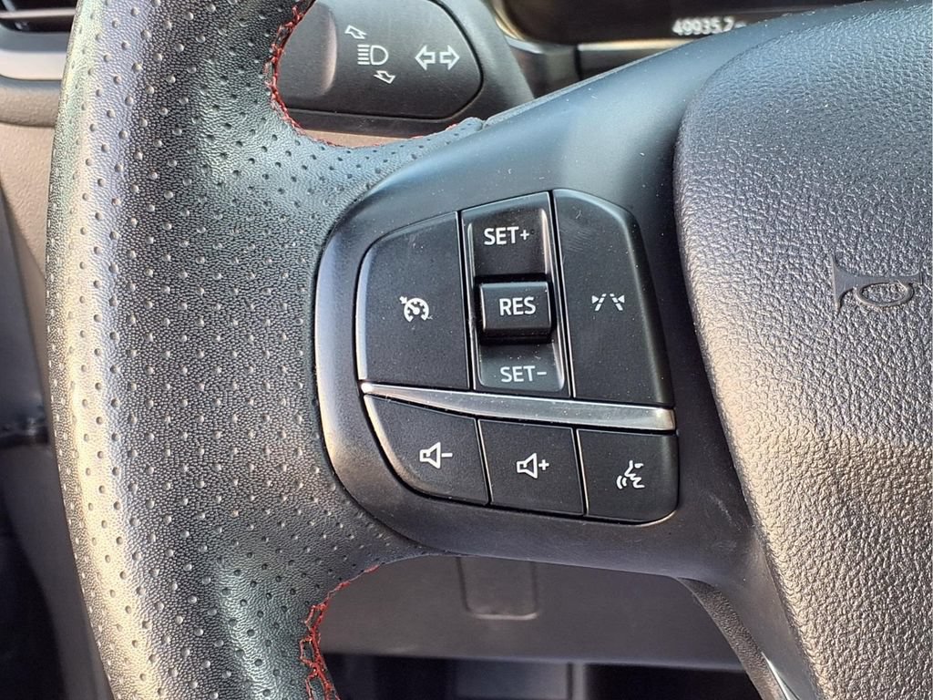 Used 2024 Ford Escape ST-Line FWD image 16