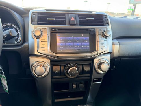 Used 2019 Toyota 4Runner SR5 image 19