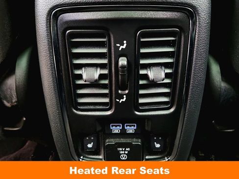 Used 2018 Jeep Grand Cherokee Overland AWD/4WD image 29