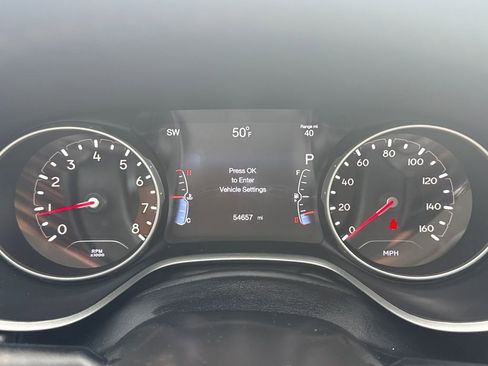 Used 2018 Jeep Compass Latitude w/ Popular Equipment Group image 19