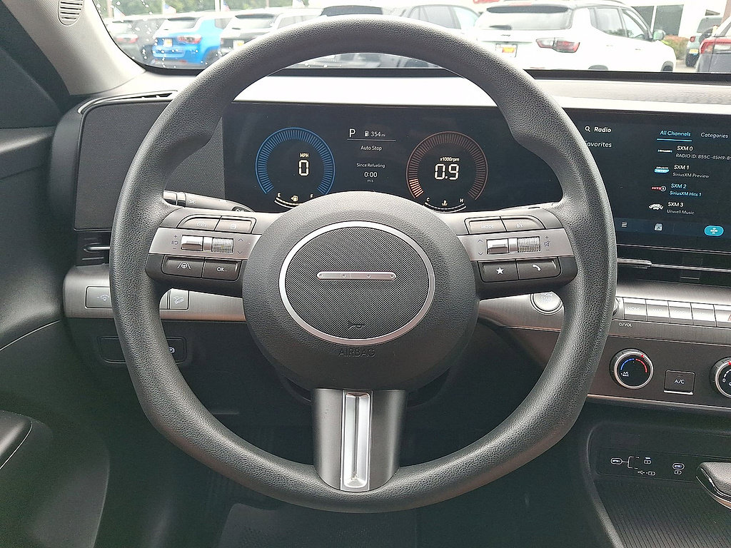 Used 2024 Hyundai Kona SE AWD/4WD image 17