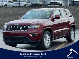 Used 2022 Jeep Grand Cherokee Laredo X AWD/4WD video 1
