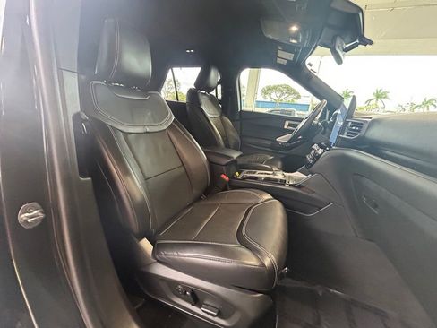 Used 2022 Ford Explorer ST w/ Equipment Group 401A image 27