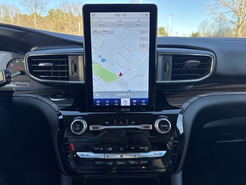 Used 2023 Ford Explorer Limited w/ Hybrid Equipment Group 310A image 19