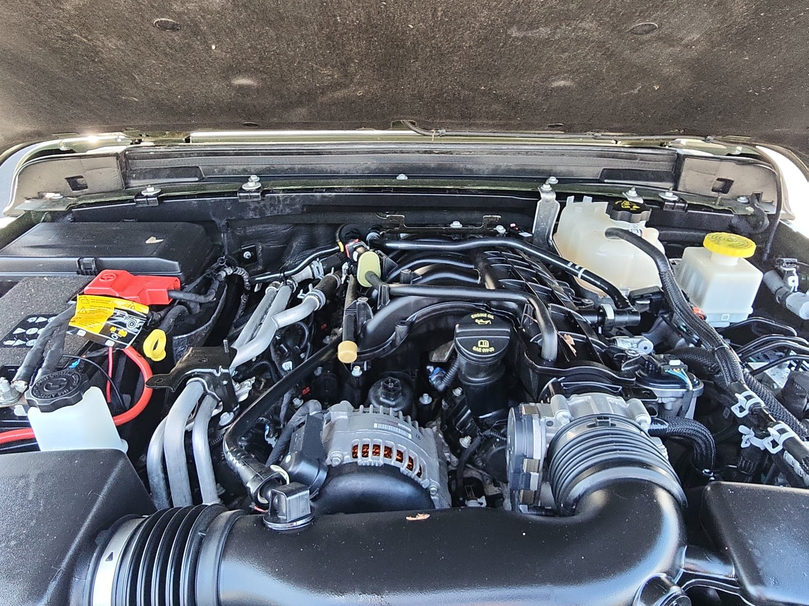 Used 2021 Jeep Gladiator Sport AWD/4WD image 11