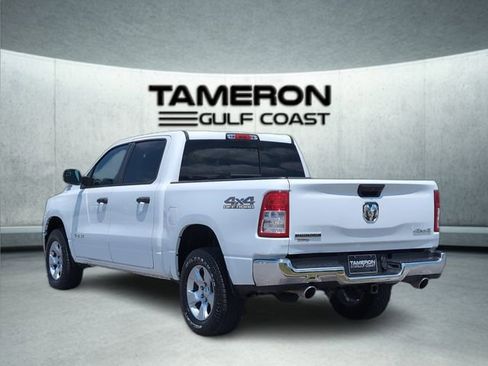 Used 2023 RAM 1500 Big Horn AWD/4WD image 3