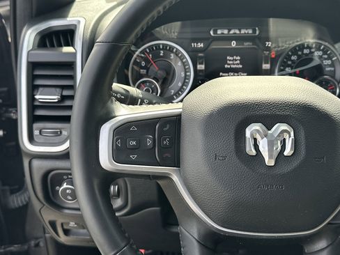 Used 2022 RAM 1500 Big Horn image 28