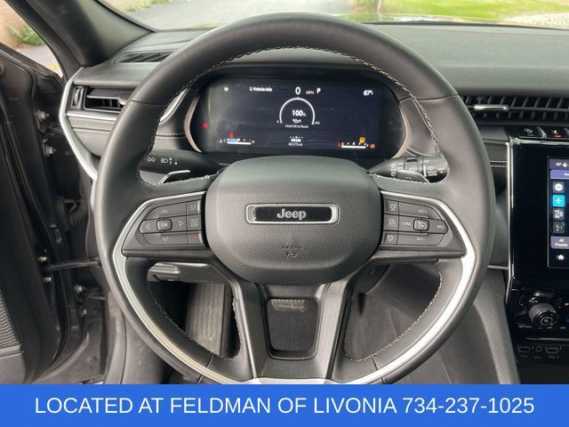Used 2023 Jeep Grand Cherokee L Laredo AWD/4WD image 11