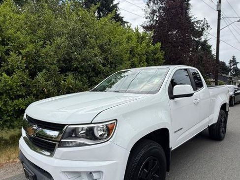 Used 2019 Chevrolet Colorado W/T w/ WT Convenience Package RWD image 11