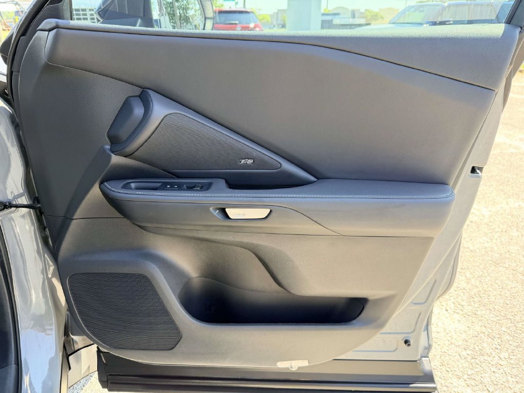 Used 2024 Lexus TX 500h AWD w/ Technology Package image 12