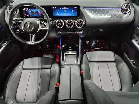 Used 2026 Mercedes-Benz GLA 250 image 17