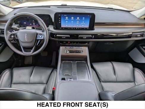 Used 2025 Lincoln Aviator Reserve w/ Equipment Group 201A AWD/4WD image 24