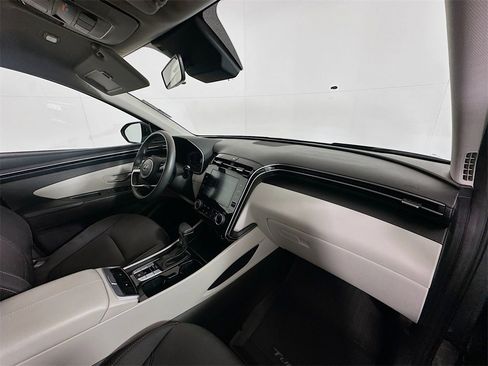 Used 2022 Hyundai Tucson SEL w/ Winter Package image 26
