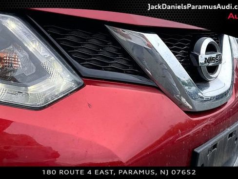 Used 2016 Nissan Rogue S AWD/4WD image 20