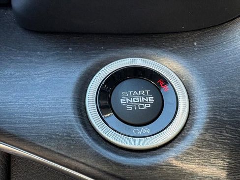 Used 2023 Jeep Grand Cherokee Overland w/ Adv Protech Group III image 13