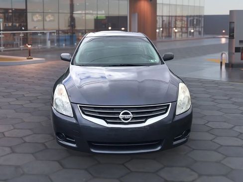 Used 2010 Nissan Altima 2.5 S FWD image 7