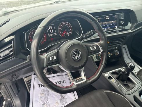 Used 2020 Volkswagen Jetta GLI image 18