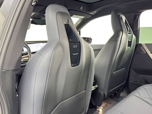 Used 2023 BMW iX M60 w/ Executive Package image 37