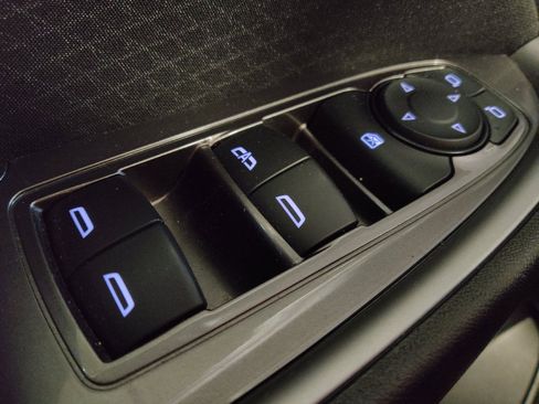 Used 2023 Chevrolet Malibu LT FWD image 27
