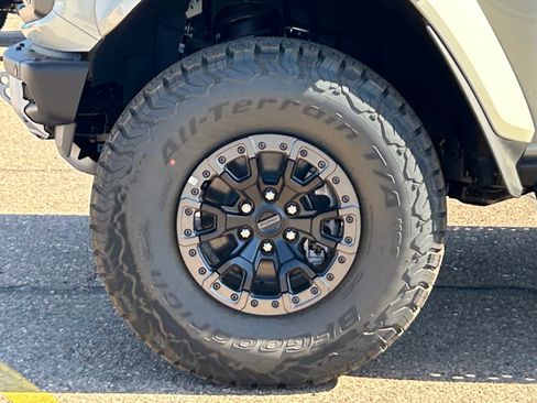New 2025 Ford Bronco Raptor w/ Interior Carbon Fiber Pack AWD/4WD image 26