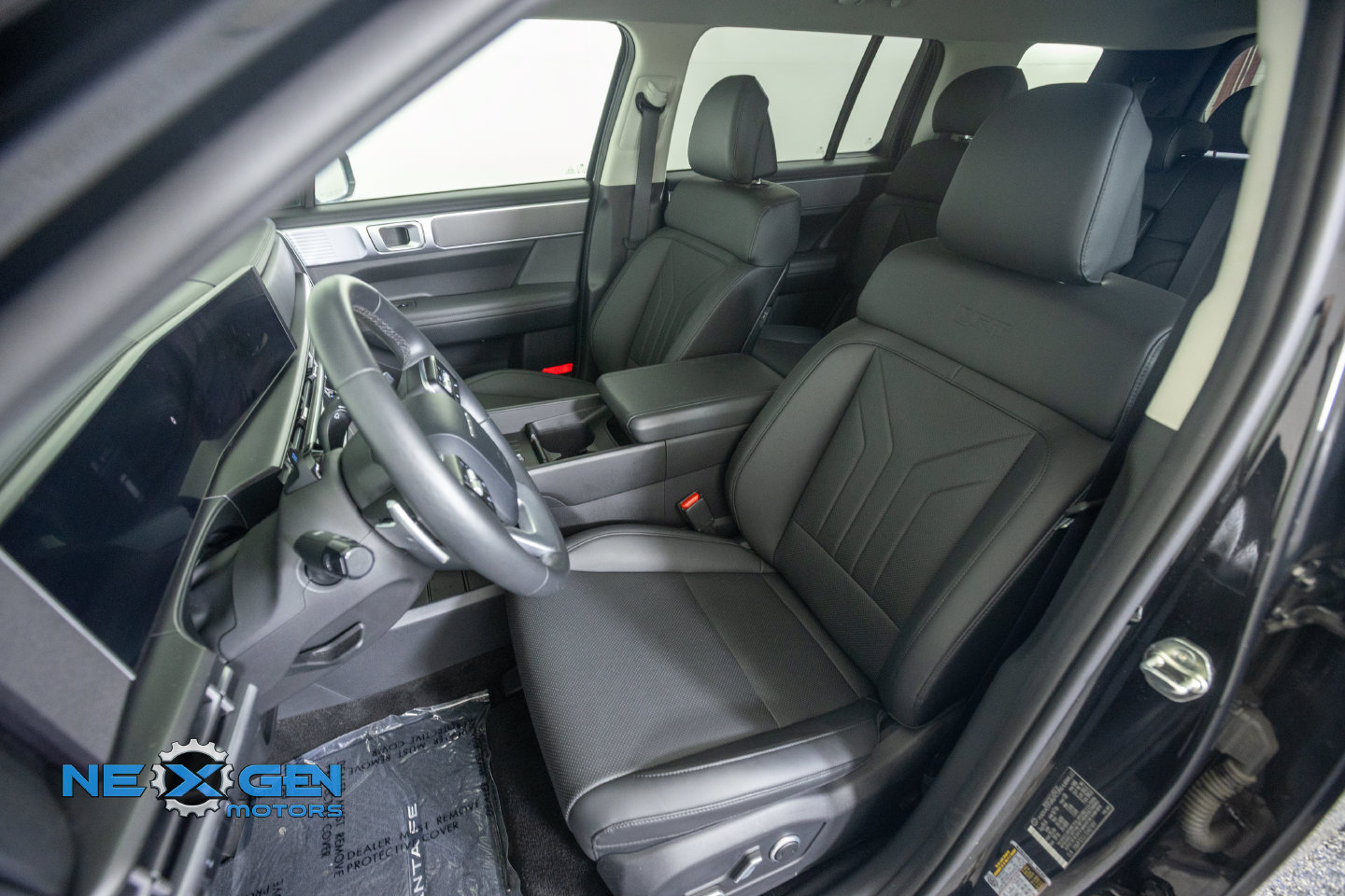 Used 2025 Hyundai Santa Fe XRT AWD/4WD image 26