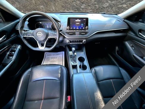 Used 2022 Nissan Altima 2.5 SR FWD image 14