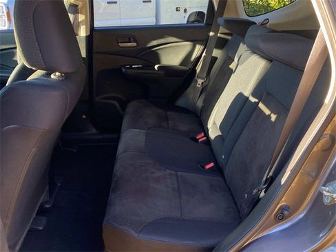 Used 2016 Honda CR-V SE image 9