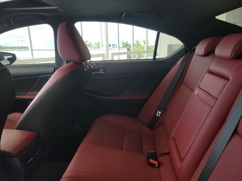 Used 2025 Lexus IS 350 F Sport RWD image 14