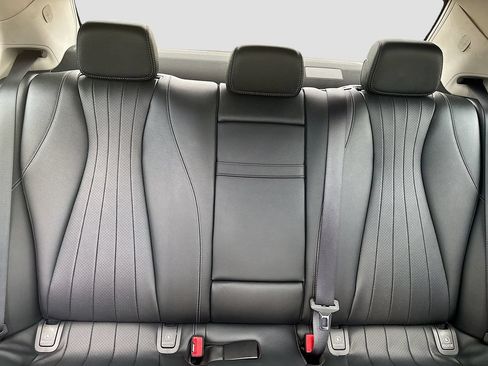 Used 2018 Mercedes-Benz E 300 image 20