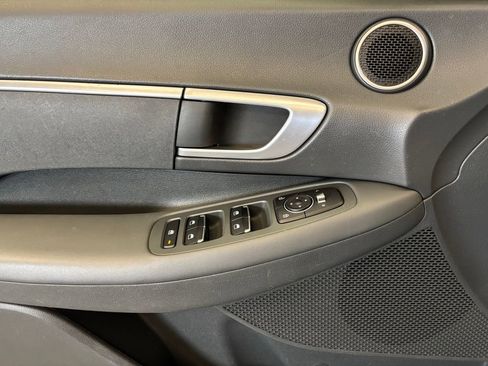 Used 2020 Hyundai Sonata SE FWD image 19