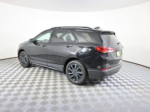 Used 2023 Chevrolet Equinox RS AWD/4WD image 4