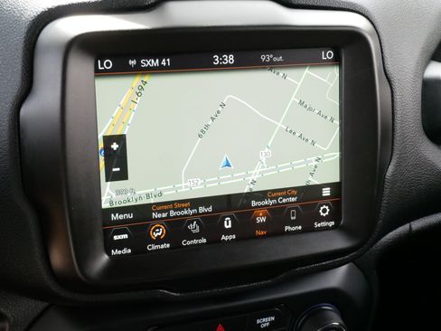 Used 2022 Jeep Renegade Altitude w/ Convenience Group AWD/4WD image 22