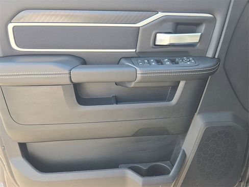 Used 2025 RAM 2500 Big Horn image 27