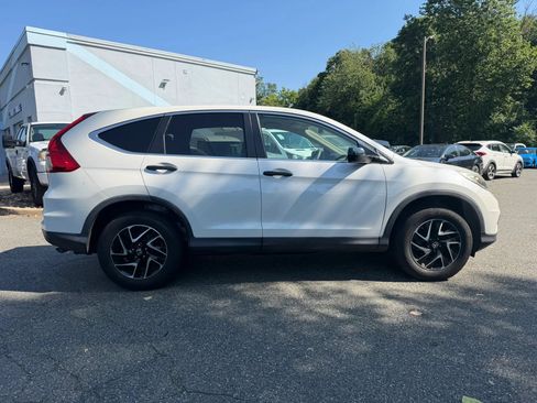 Used 2016 Honda CR-V SE image 4