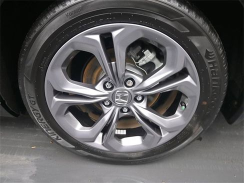 Certified 2024 Honda Accord EX-L image 15