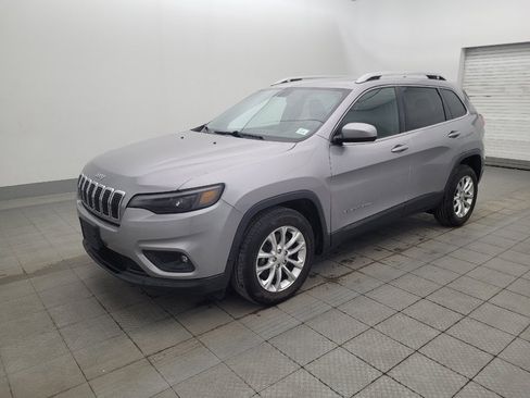 Used 2019 Jeep Cherokee Latitude w/ Popular Appearance Group FWD image 2